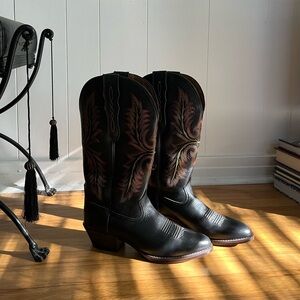 Ariat Black Heritage Western Cowboy Boots